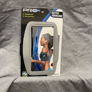 PRO Strength Active Armband in Gray
